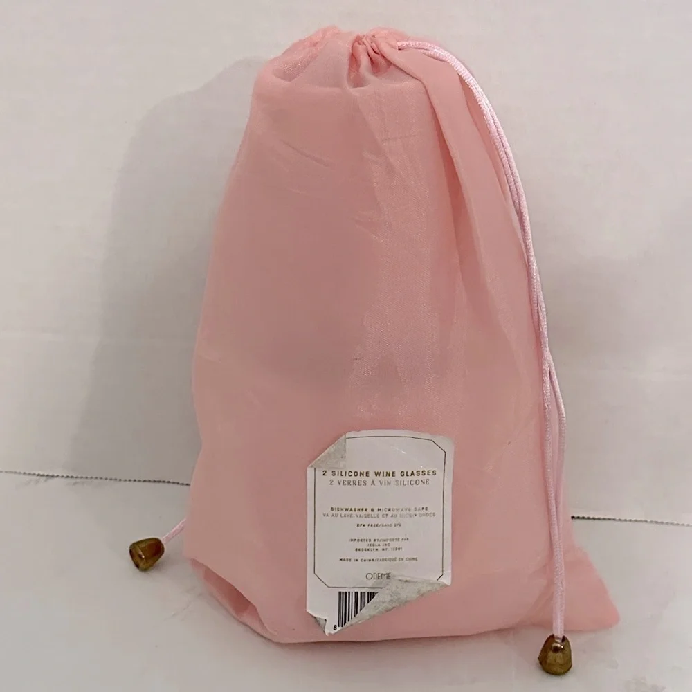 Odeme Soft Pink Drawstring Bag with 2 wine glasses NWT